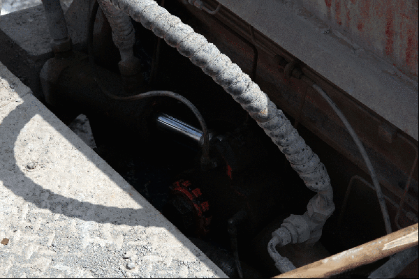 泵車、混凝土泵、混凝土