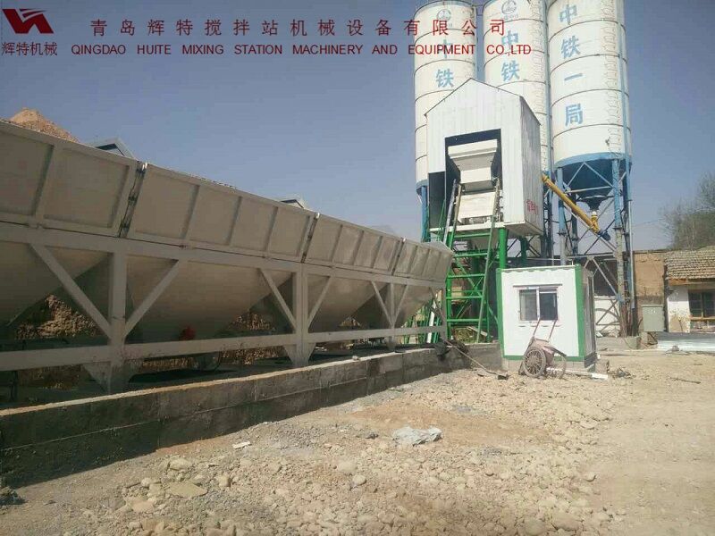 輝特?cái)嚢枵?0站采用計(jì)算機(jī)加儀表的控制系統(tǒng)，計(jì)算速度快