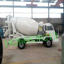 湖北當(dāng)陽(yáng)混凝土攪拌車(chē) 攪拌罐車(chē) 小型水泥攪拌車(chē) 自上料