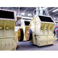 在砂石緊缺的非常時期，小型碎沙機發(fā)揮大作用